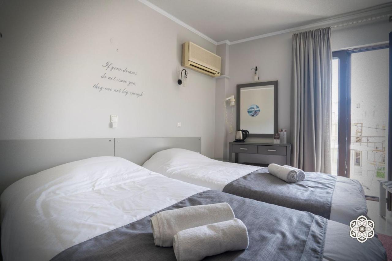 Aktaion Hotel İgumeniça Dış mekan fotoğraf
