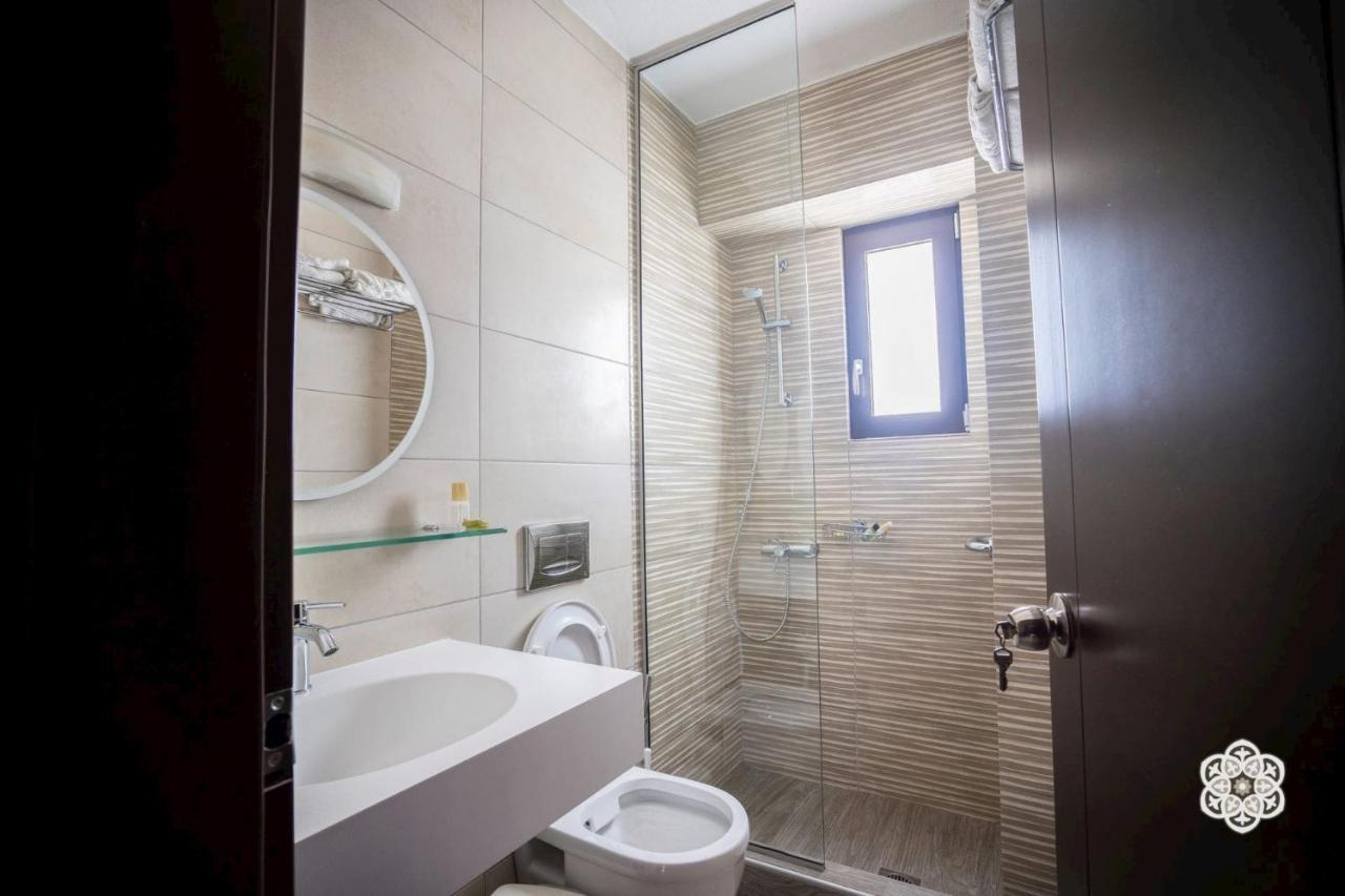 Aktaion Hotel İgumeniça Dış mekan fotoğraf