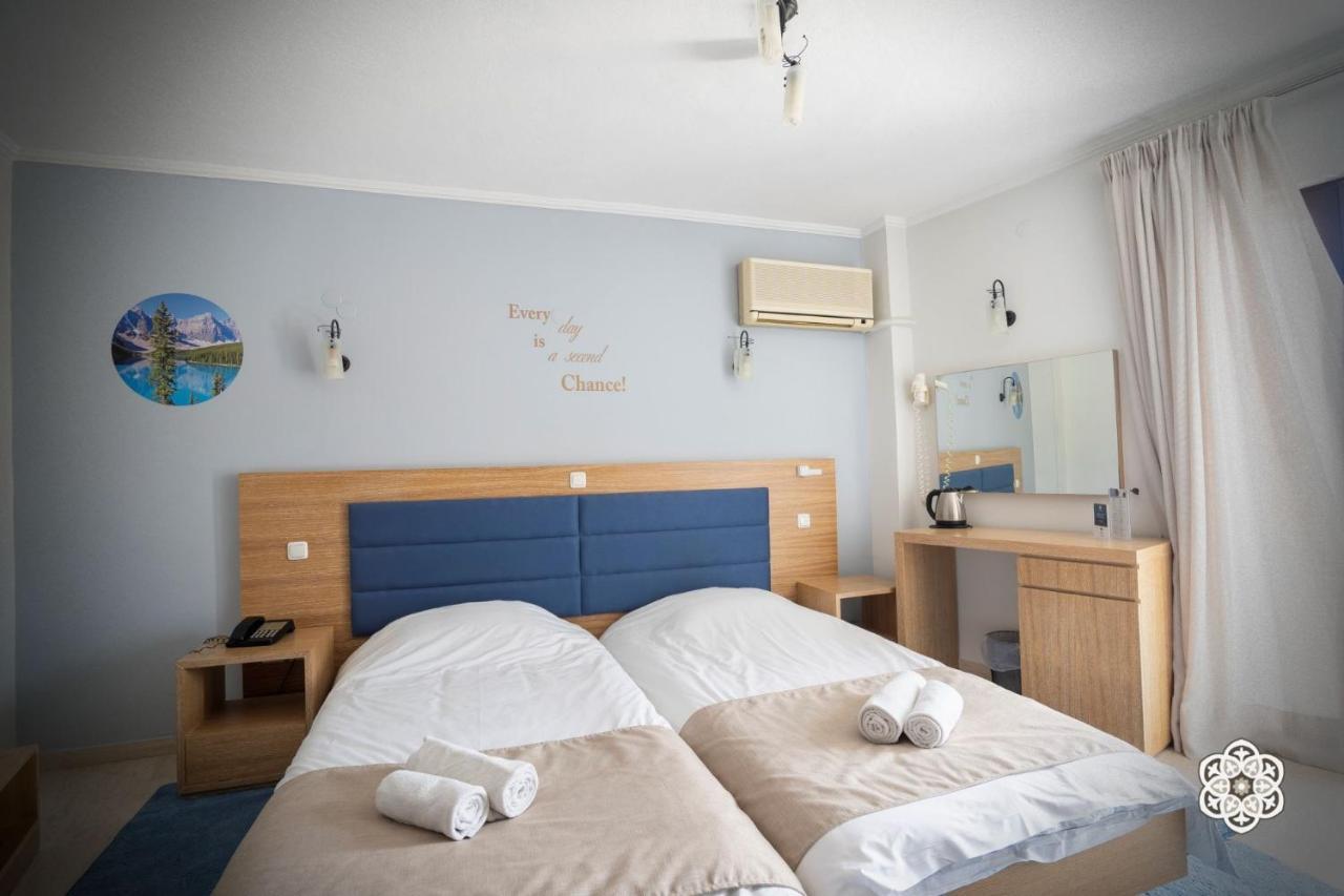 Aktaion Hotel İgumeniça Dış mekan fotoğraf